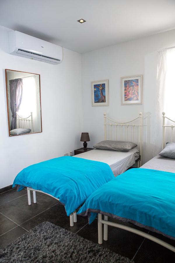 Dolmen Court Flat 10, Qawra Διαμέρισμα Σεντ Πόλς Μπέι Εξωτερικό φωτογραφία