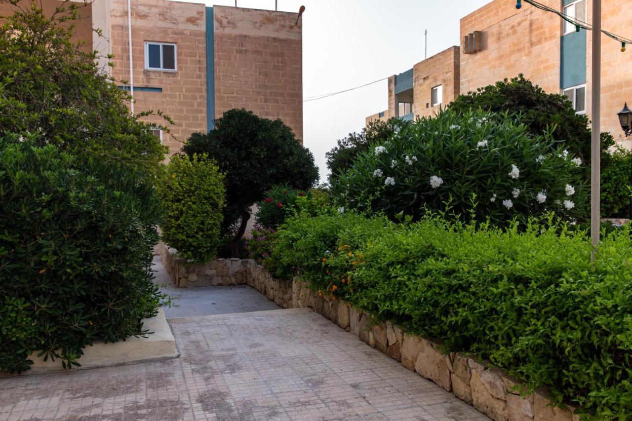 Dolmen Court Flat 10, Qawra Διαμέρισμα Σεντ Πόλς Μπέι Εξωτερικό φωτογραφία