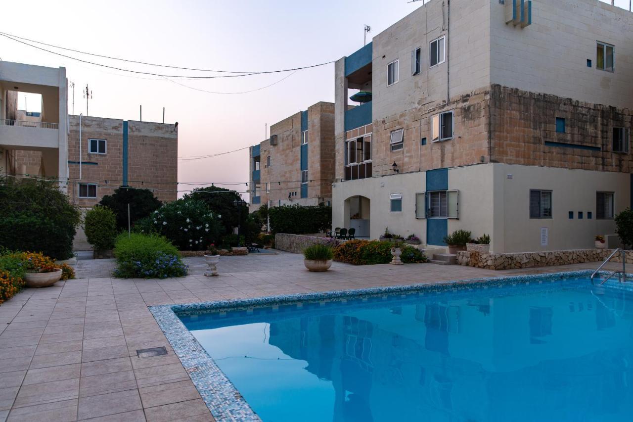 Dolmen Court Flat 10, Qawra Διαμέρισμα Σεντ Πόλς Μπέι Εξωτερικό φωτογραφία